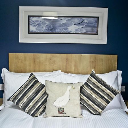 The Ugly Duckling Bed & Breakfast Telford Exterior foto